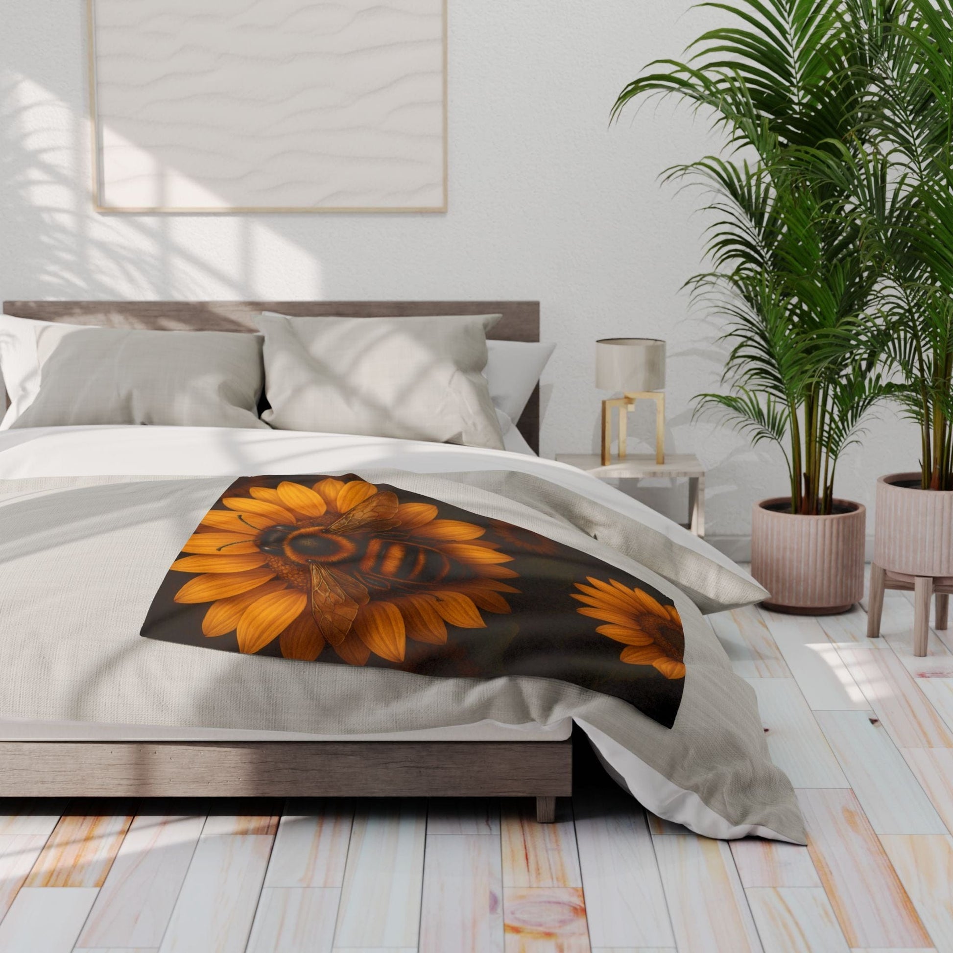 Printify Home Decor Sunflower Bee Fleece Blanket — Cozy Floral Honeybee Throw